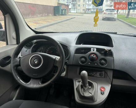 Черный Рено Кенгу, объемом двигателя 1.6 л и пробегом 241 тыс. км за 4850 $, фото 22 на Automoto.ua