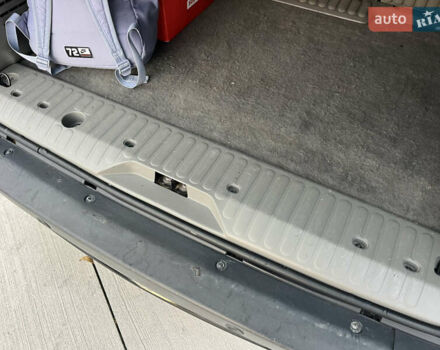 Черный Рено Кенгу, объемом двигателя 1.6 л и пробегом 214 тыс. км за 7300 $, фото 58 на Automoto.ua