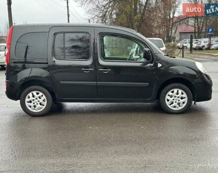 Черный Рено Кенгу, объемом двигателя 1.5 л и пробегом 227 тыс. км за 7300 $, фото 10 на Automoto.ua