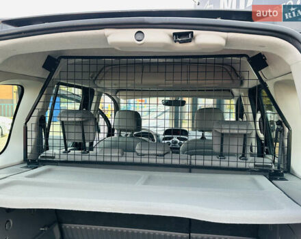 Чорний Рено Кєнгу, об'ємом двигуна 1.6 л та пробігом 136 тис. км за 8400 $, фото 45 на Automoto.ua