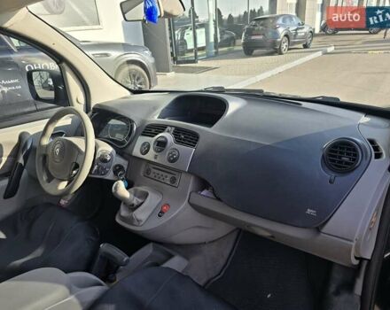 Черный Рено Кенгу, объемом двигателя 1.46 л и пробегом 217 тыс. км за 8900 $, фото 26 на Automoto.ua