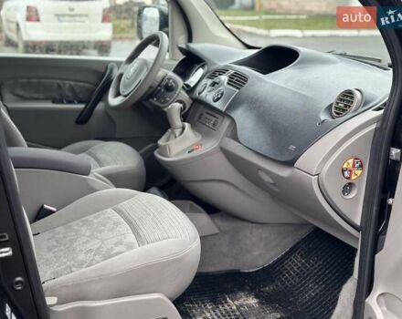 Черный Рено Кенгу, объемом двигателя 1.5 л и пробегом 227 тыс. км за 7300 $, фото 17 на Automoto.ua