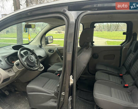 Черный Рено Кенгу, объемом двигателя 1.6 л и пробегом 241 тыс. км за 4850 $, фото 29 на Automoto.ua