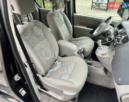 Черный Рено Кенгу, объемом двигателя 1.6 л и пробегом 165 тыс. км за 7700 $, фото 18 на Automoto.ua