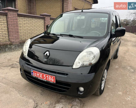 Чорний Рено Кєнгу, об'ємом двигуна 1.6 л та пробігом 201 тис. км за 8400 $, фото 2 на Automoto.ua