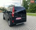 Чорний Рено Кєнгу, об'ємом двигуна 1.6 л та пробігом 186 тис. км за 7500 $, фото 6 на Automoto.ua