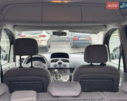 Черный Рено Кенгу, объемом двигателя 1.5 л и пробегом 227 тыс. км за 7300 $, фото 23 на Automoto.ua