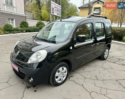 Черный Рено Кенгу, объемом двигателя 1.6 л и пробегом 165 тыс. км за 7700 $, фото 12 на Automoto.ua