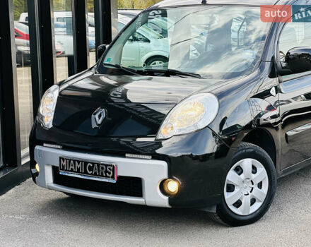 Чорний Рено Кєнгу, об'ємом двигуна 1.6 л та пробігом 136 тис. км за 8400 $, фото 6 на Automoto.ua
