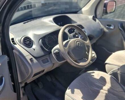Черный Рено Кенгу, объемом двигателя 1.6 л и пробегом 226 тыс. км за 7350 $, фото 6 на Automoto.ua
