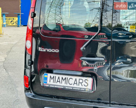 Чорний Рено Кєнгу, об'ємом двигуна 1.6 л та пробігом 136 тис. км за 8400 $, фото 11 на Automoto.ua