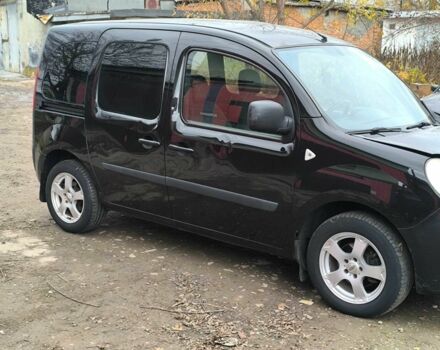 Чорний Рено Кєнгу, об'ємом двигуна 1.5 л та пробігом 300 тис. км за 4500 $, фото 5 на Automoto.ua