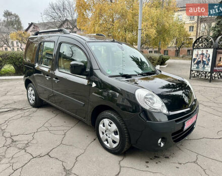 Черный Рено Кенгу, объемом двигателя 1.6 л и пробегом 165 тыс. км за 7700 $, фото 5 на Automoto.ua