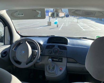 Черный Рено Кенгу, объемом двигателя 1.6 л и пробегом 189 тыс. км за 7200 $, фото 7 на Automoto.ua