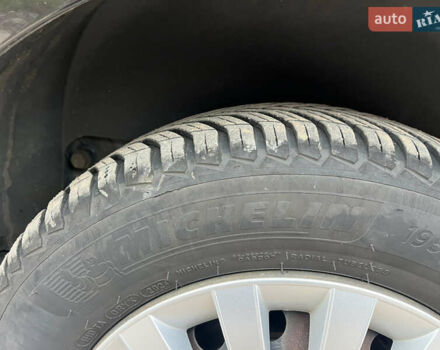 Чорний Рено Кєнгу, об'ємом двигуна 1.6 л та пробігом 201 тис. км за 8400 $, фото 30 на Automoto.ua