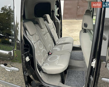 Черный Рено Кенгу, объемом двигателя 1.6 л и пробегом 202 тыс. км за 7800 $, фото 76 на Automoto.ua