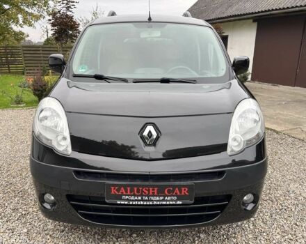 Черный Рено Кенгу, объемом двигателя 0 л и пробегом 203 тыс. км за 7750 $, фото 1 на Automoto.ua