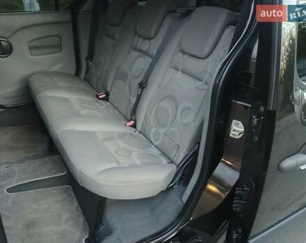 Чорний Рено Кєнгу, об'ємом двигуна 1.6 л та пробігом 228 тис. км за 7850 $, фото 52 на Automoto.ua