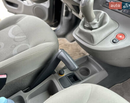 Чорний Рено Кєнгу, об'ємом двигуна 1.6 л та пробігом 229 тис. км за 7999 $, фото 55 на Automoto.ua