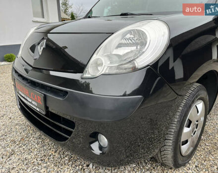 Черный Рено Кенгу, объемом двигателя 1.6 л и пробегом 202 тыс. км за 7800 $, фото 21 на Automoto.ua