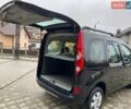 Чорний Рено Кєнгу, об'ємом двигуна 1.6 л та пробігом 205 тис. км за 7500 $, фото 62 на Automoto.ua