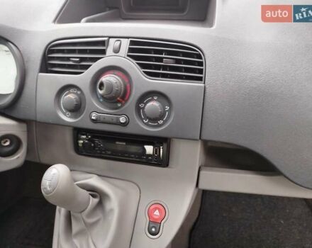 Чорний Рено Кєнгу, об'ємом двигуна 1.5 л та пробігом 225 тис. км за 7900 $, фото 14 на Automoto.ua