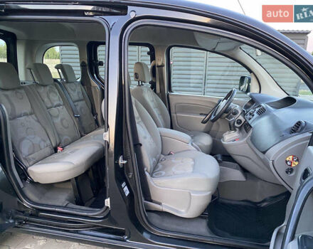 Черный Рено Кенгу, объемом двигателя 1.5 л и пробегом 285 тыс. км за 7700 $, фото 10 на Automoto.ua