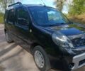 Черный Рено Кенгу, объемом двигателя 1.6 л и пробегом 238 тыс. км за 9100 $, фото 2 на Automoto.ua