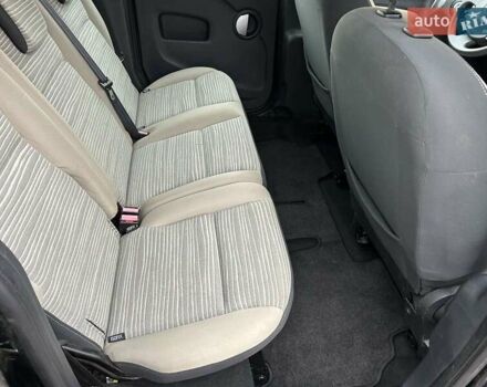 Чорний Рено Кєнгу, об'ємом двигуна 1.6 л та пробігом 187 тис. км за 6999 $, фото 10 на Automoto.ua