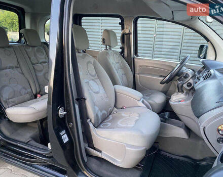 Черный Рено Кенгу, объемом двигателя 1.5 л и пробегом 285 тыс. км за 7700 $, фото 11 на Automoto.ua