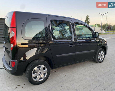 Черный Рено Кенгу, объемом двигателя 1.5 л и пробегом 285 тыс. км за 7700 $, фото 4 на Automoto.ua