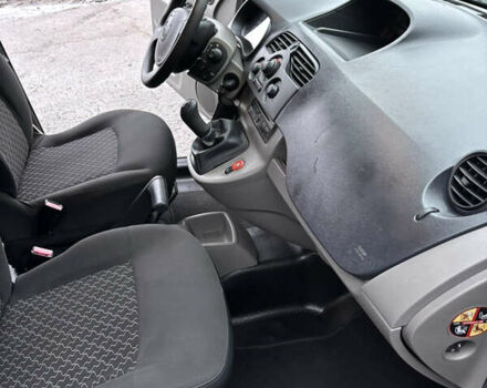 Черный Рено Кенгу, объемом двигателя 1.5 л и пробегом 138 тыс. км за 8500 $, фото 29 на Automoto.ua