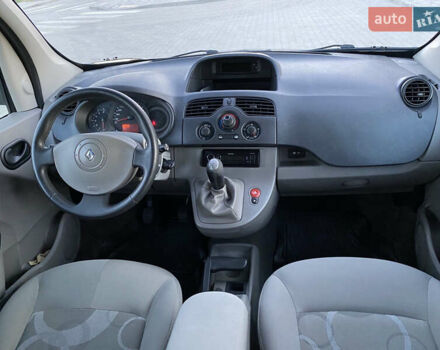 Черный Рено Кенгу, объемом двигателя 1.5 л и пробегом 285 тыс. км за 7700 $, фото 12 на Automoto.ua