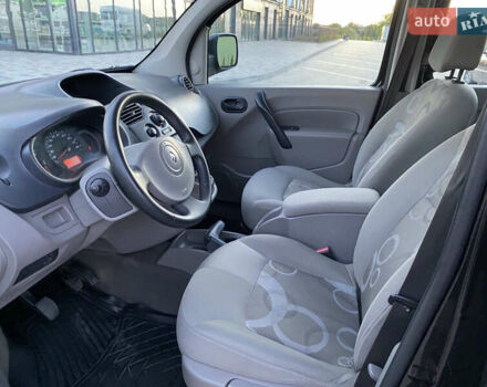 Черный Рено Кенгу, объемом двигателя 1.5 л и пробегом 285 тыс. км за 7700 $, фото 13 на Automoto.ua