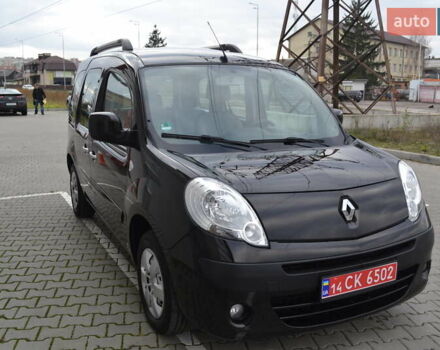 Чорний Рено Кєнгу, об'ємом двигуна 1.6 л та пробігом 170 тис. км за 8450 $, фото 2 на Automoto.ua
