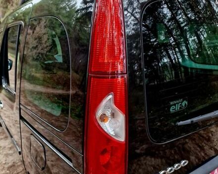 Черный Рено Кенгу, объемом двигателя 1.6 л и пробегом 229 тыс. км за 7900 $, фото 28 на Automoto.ua