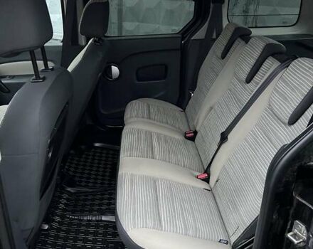 Чорний Рено Кєнгу, об'ємом двигуна 1.5 л та пробігом 218 тис. км за 7998 $, фото 13 на Automoto.ua