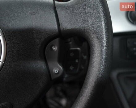 Чорний Рено Кєнгу, об'ємом двигуна 1.6 л та пробігом 170 тис. км за 8450 $, фото 32 на Automoto.ua