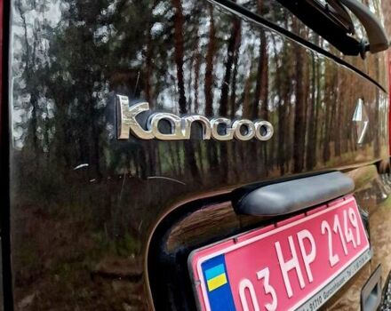 Черный Рено Кенгу, объемом двигателя 1.6 л и пробегом 229 тыс. км за 7900 $, фото 32 на Automoto.ua
