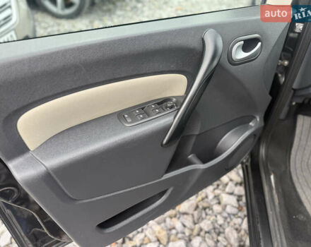 Черный Рено Кенгу, объемом двигателя 1.5 л и пробегом 214 тыс. км за 8999 $, фото 19 на Automoto.ua