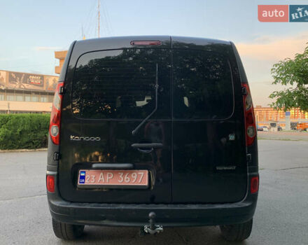 Черный Рено Кенгу, объемом двигателя 0 л и пробегом 103 тыс. км за 8200 $, фото 16 на Automoto.ua