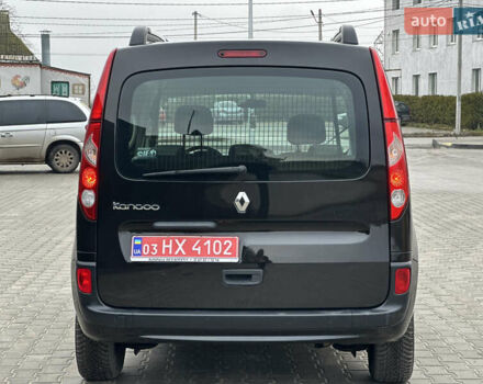 Чорний Рено Кєнгу, об'ємом двигуна 1.6 л та пробігом 212 тис. км за 8599 $, фото 4 на Automoto.ua