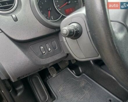 Черный Рено Кенгу, объемом двигателя 1.5 л и пробегом 80 тыс. км за 9650 $, фото 15 на Automoto.ua