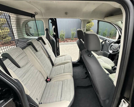 Чорний Рено Кєнгу, об'ємом двигуна 1.6 л та пробігом 212 тис. км за 8599 $, фото 17 на Automoto.ua