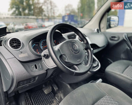 Черный Рено Кенгу, объемом двигателя 0 л и пробегом 152 тыс. км за 7900 $, фото 14 на Automoto.ua
