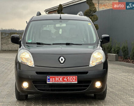 Чорний Рено Кєнгу, об'ємом двигуна 1.6 л та пробігом 212 тис. км за 8599 $, фото 1 на Automoto.ua
