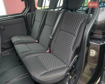 Черный Рено Кенгу, объемом двигателя 1.5 л и пробегом 80 тыс. км за 9650 $, фото 17 на Automoto.ua