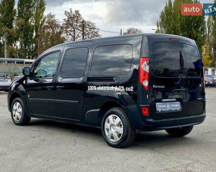 Черный Рено Кенгу, объемом двигателя 0 л и пробегом 152 тыс. км за 7900 $, фото 9 на Automoto.ua