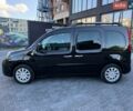 Черный Рено Кенгу, объемом двигателя 1.6 л и пробегом 210 тыс. км за 9200 $, фото 4 на Automoto.ua