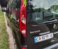 Черный Рено Кенгу, объемом двигателя 1.6 л и пробегом 211 тыс. км за 8600 $, фото 6 на Automoto.ua